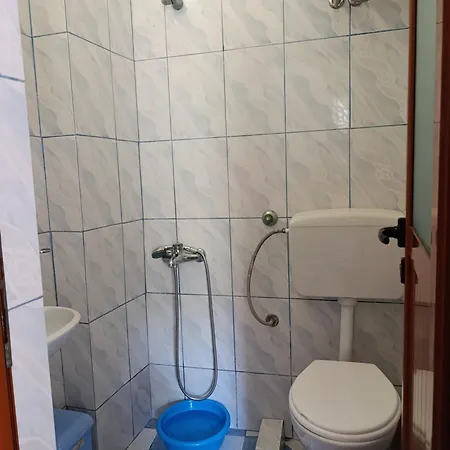Apartman House 4